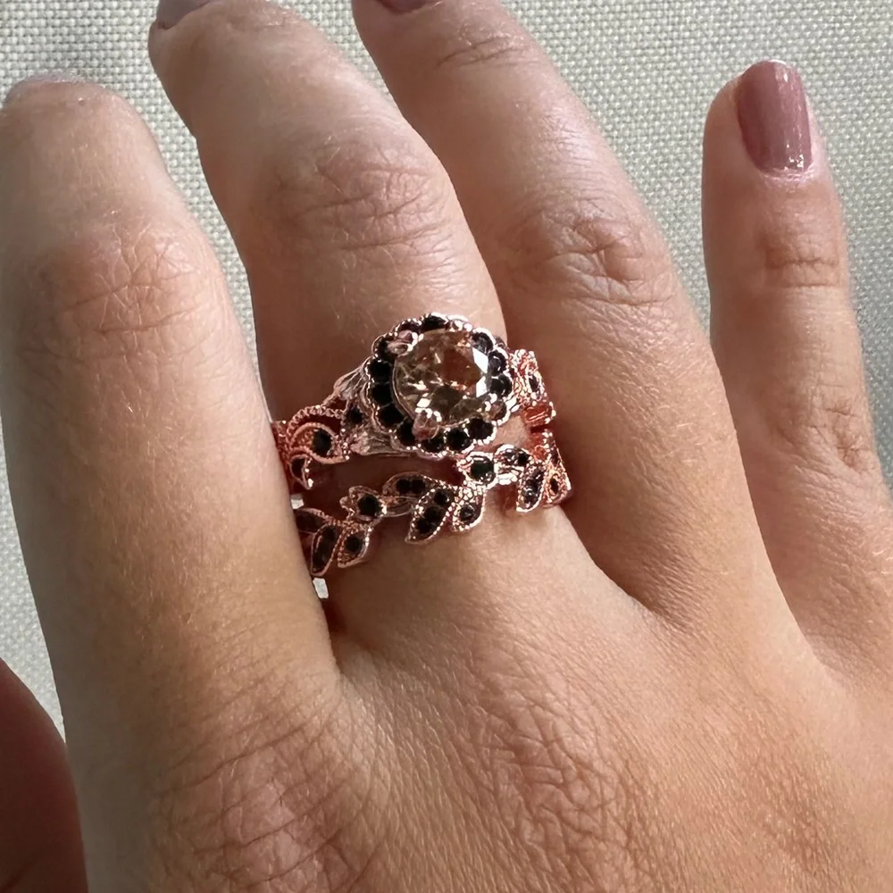 🤍 NEW Exclusive Rose Gold Double Ring with Black & Rose Sapphires